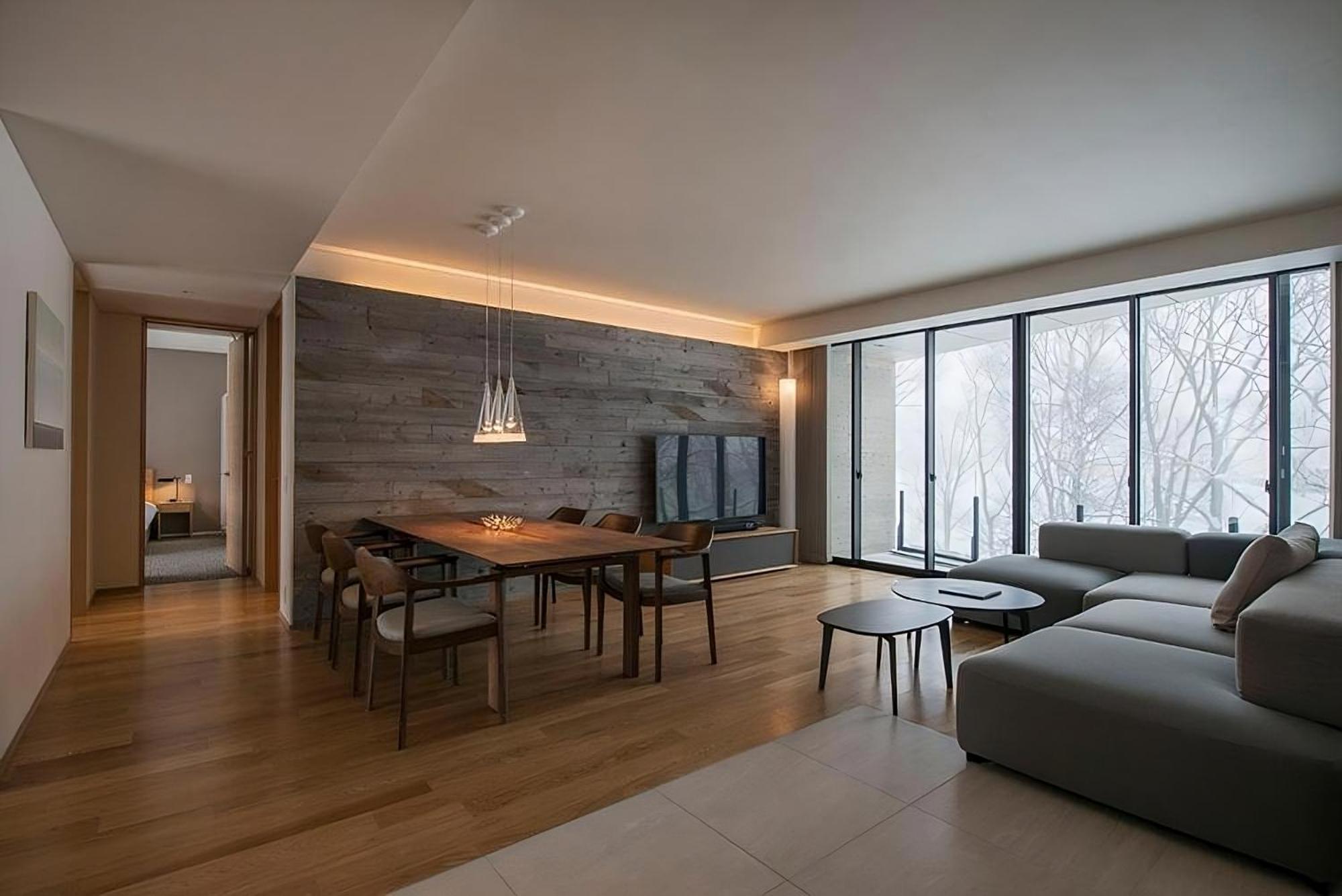 Kozue Apartment Кучан Екстериор снимка