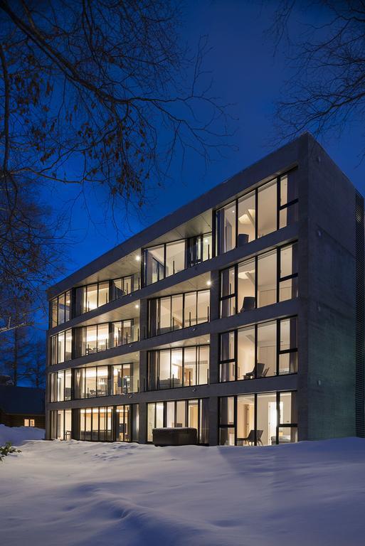 Kozue Apartment Кучан Екстериор снимка